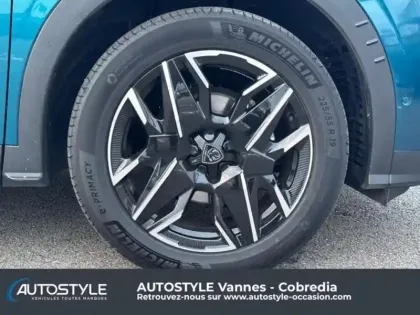 Photo 8 Peugeot 3008  1.2 Hybrid 136ch Allure e-DCS6