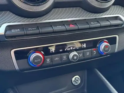 Photo 14 Audi Q2  35 TDI 150ch S line Plus S tronic 7