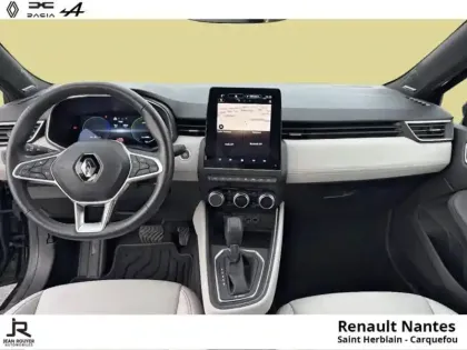 Photo 9 Renault Clio  1.3 TCe 140ch Initiale Paris