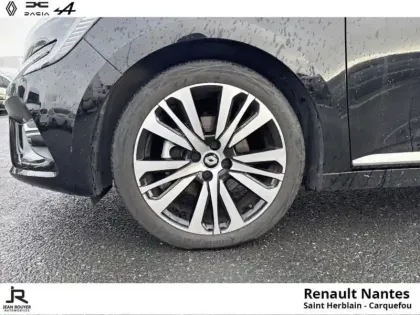 Photo 8 Renault Clio  1.3 TCe 140ch Initiale Paris