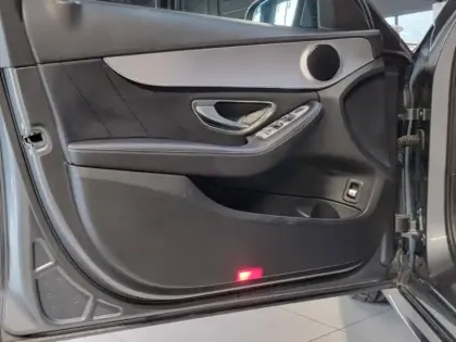 Photo 9 Mercedes Classe C  250 Sportline 9G-Tronic