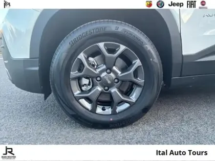 Photo 10 Jeep Avenger  1.2 Turbo T3 110ch MHEV Longitude BVR6 eHybrid