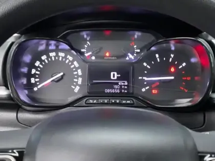 Photo 13 Citroën C3  1.5 BlueHDi 100ch S&S Feel E6.d