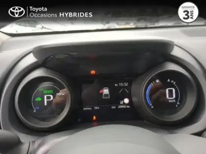 Photo 13 Toyota Yaris  116h Design 5p MY22