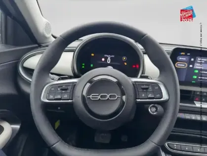 Photo 11 Fiat 600  1.2 Hybrid 100ch La Prima DCT6