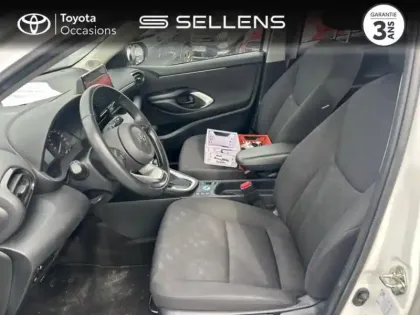 Photo 10 Toyota Yaris  116h Dynamic 5p MY22