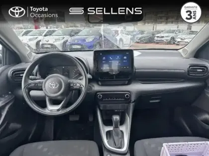 Photo 7 Toyota Yaris  116h Dynamic 5p MY22