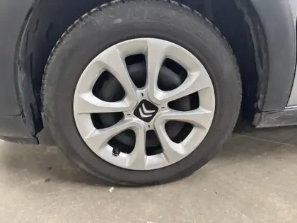 Photo 10 Citroën C3  1.5 BlueHDi 100ch S&S Feel E6.d