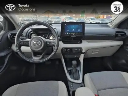 Photo 7 Toyota Yaris  116h Iconic 5p MY22