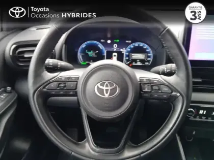 Photo 8 Toyota Yaris  116h Collection 5p MC24