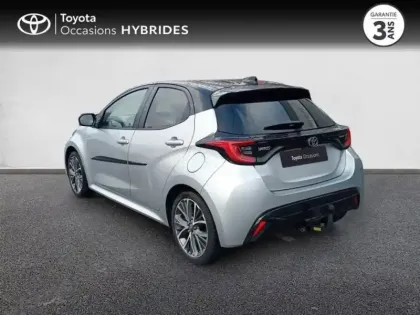 Photo 16 Toyota Yaris  116h Collection 5p MC24