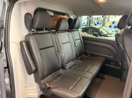 Photo 9 Mercedes Vito  Tourer 116 CDI Extra-Long Select 9G-Tronic