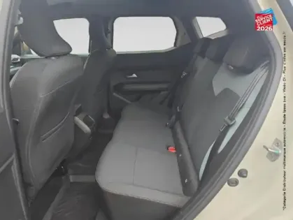 Photo 10 Dacia Duster  1.6 hybrid 140ch Extreme