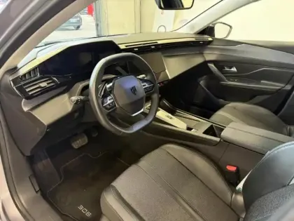 Photo 12 Peugeot 308  1.2 PureTech 130ch S&S Allure Pack EAT8