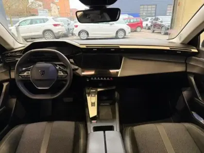 Photo 10 Peugeot 308  1.2 PureTech 130ch S&S Allure Pack EAT8