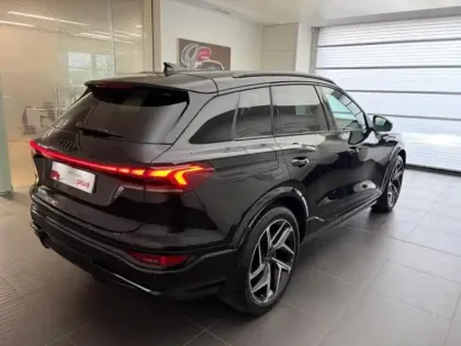 Photo 7 Audi Q6 E-tron  e-tron 306ch performance S line