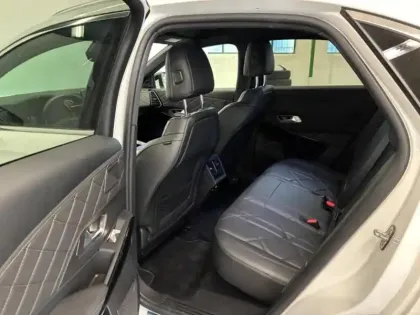 Photo 11 DS Ds 7  BlueHDi 130ch Rivoli Automatique