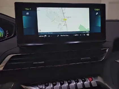 Photo 54 Peugeot 3008  Hybrid 225 e-EAT8