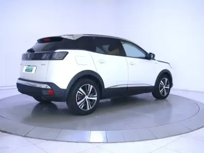Photo 40 Peugeot 3008  Hybrid 225 e-EAT8