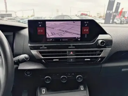 Photo 14 Citroën C4  BlueHDi 110 S&S BVM6