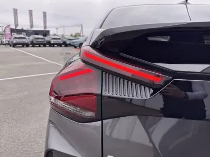 Photo 16 Citroën C4  BlueHDi 110 S&S BVM6