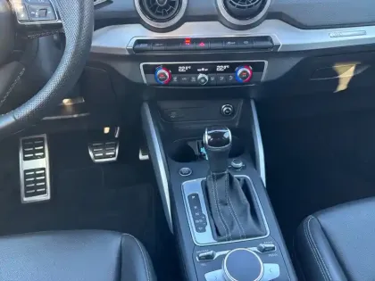 Photo 12 Audi Q2  35 TFSI 150 S tronic 7