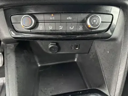 Photo 23 Opel Corsa  1.2 75 ch BVM5