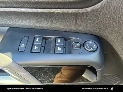 Photo 23 Citroën C5 aircross  Hybride Rechargeable 225 S&S e-EAT8