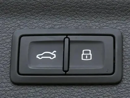 Photo 9 Audi Q3  35 TFSI 150 ch S tronic 7