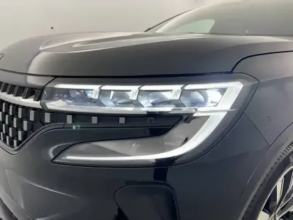 Photo 45 Renault Austral  E-Tech full hybrid 200 GSR2