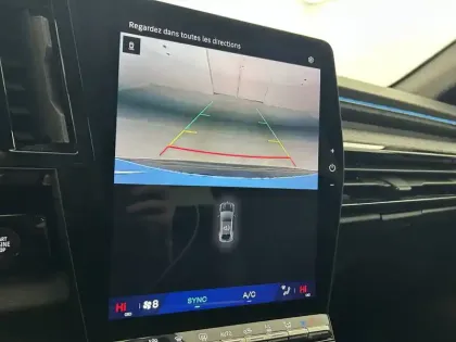 Photo 18 Renault Austral  E-Tech full hybrid 200 GSR2