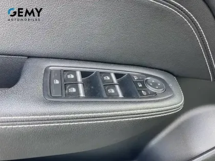 Photo 14 Renault Arkana  mild hybrid 140 EDC FAP - 22