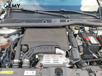 Photo 11 Peugeot 2008  PureTech 130 S&S EAT8