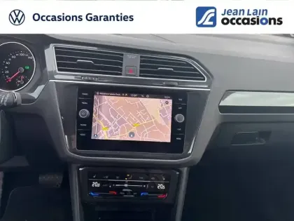 Photo 14 Volkswagen Tiguan  2.0 TDI 150ch DSG7