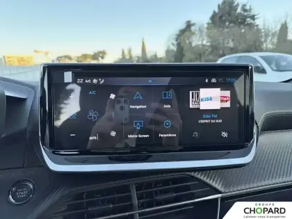 Photo 12 Peugeot 208  Electrique 50 kWh 136ch