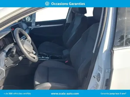 Photo 13 Volkswagen Golf  1.5 eHybrid 204 DSG6