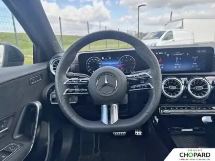 Photo 49 Mercedes Classe A  200 d 8G-DCT