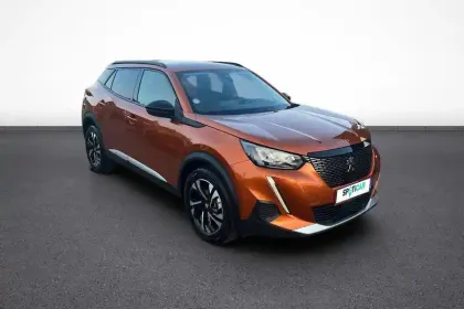 Photo 7 Peugeot 2008  PureTech 130 S&S BVM6