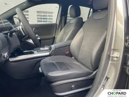 Photo 10 Mercedes GLA  180 d 8G-DCT