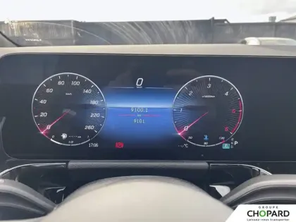 Photo 16 Mercedes GLA  180 d 8G-DCT