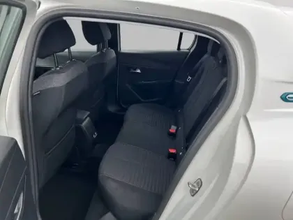 Photo 11 Peugeot 208  Electrique 50 kWh 136ch