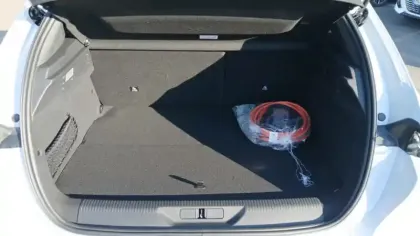 Photo 8 Peugeot 308  Plug-in Hybrid 195 ch e-DCS7