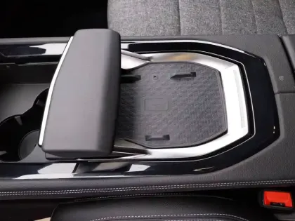 Photo 39 Renault Espace  E-Tech full hybrid 200 GSR2