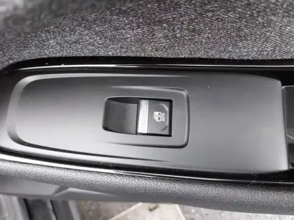 Photo 42 Renault Espace  E-Tech full hybrid 200 GSR2