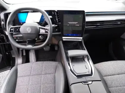 Photo 10 Renault Espace  E-Tech full hybrid 200 GSR2