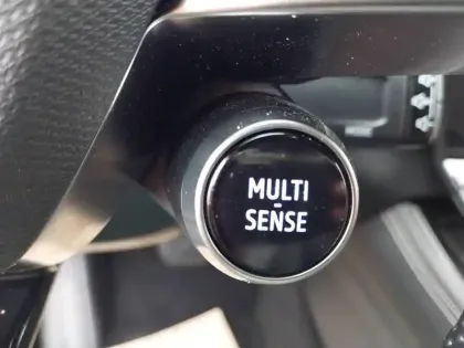 Photo 32 Renault Espace  E-Tech full hybrid 200 GSR2