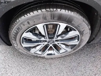 Photo 8 Renault Espace  E-Tech full hybrid 200 GSR2