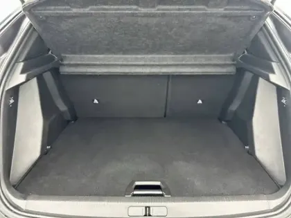 Photo 5 Peugeot 2008  PureTech 100 S&S BVM6