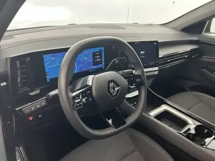 Photo 9 Renault Austral  E-Tech hybrid 200