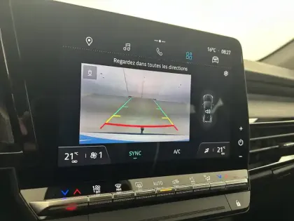 Photo 19 Renault Austral  E-Tech hybrid 200